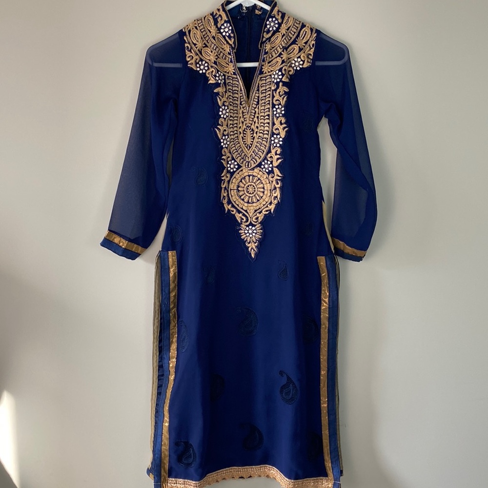 Embroidered Fitted Long Straight Chiffon Kurti Top Pakistani Salwar suit